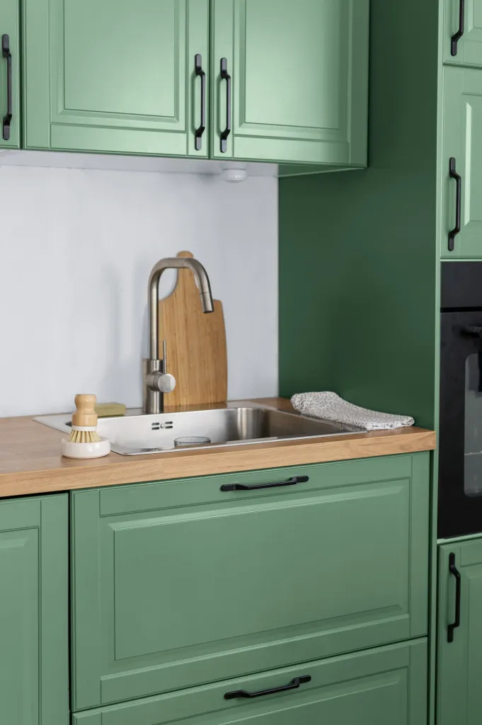 Бренд OZKARDESLER на кухне.jpg