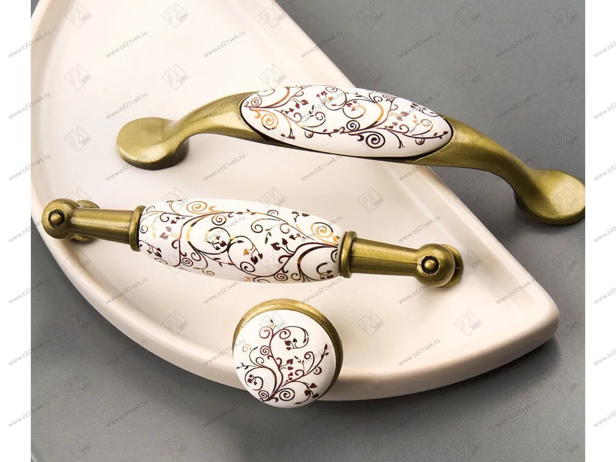 SF01-04-96 BA Ручка-скоба с фарфором, 96 мм бронза <60/300> 2