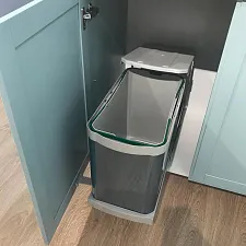 Ведро для мусора Starax
