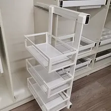 Выдвижные полочки Starax