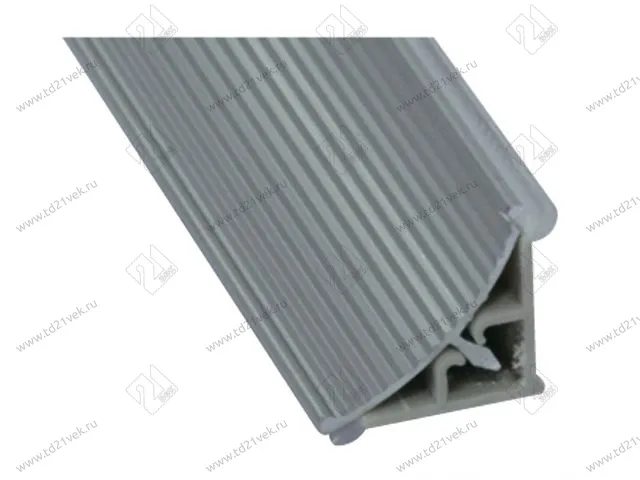 Плинтус кухонный алюминиевый, рифленый вогнутый 3,05 (В) <1/48> 1